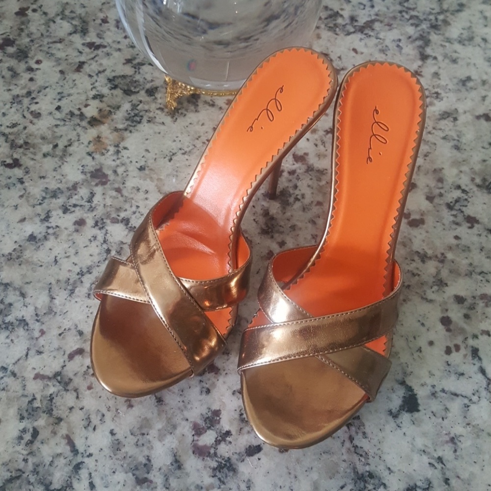 Ellie Bronze DeeDee High Heels Stiletto Sz 7 Box